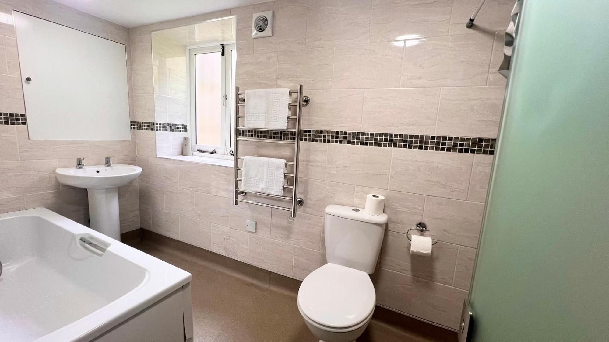 Pike House Apartment เวย์มัธ ภายนอก รูปภาพ
